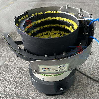 ISO Электрический вибрирующий питатель Пластиковые детали Вибрация 110V 60Hz