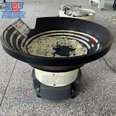 OEM Болочная подача бегство Пластиковые электронные части вибрационная боковая машина